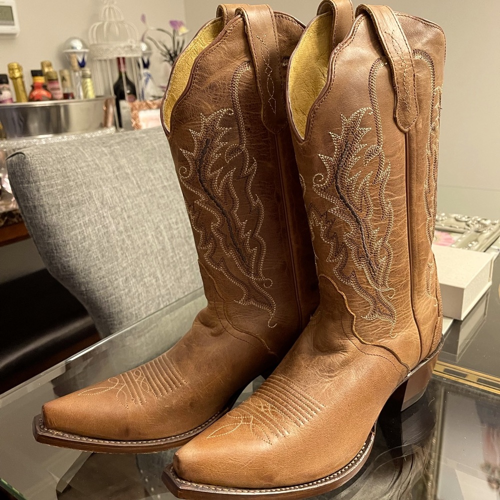 Nocona Boots